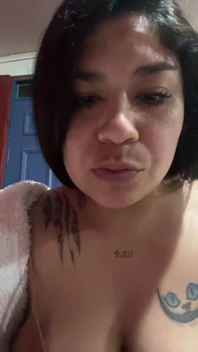 Valeweed live cam on Cam4