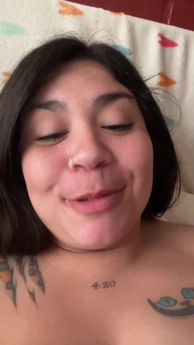 Valeweed live cam on Cam4