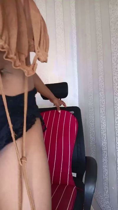 Vallilla live cam on Cam4