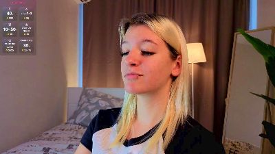 ValorieDierking live cam on Cam4