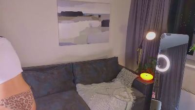 ValorieDierking live cam on Cam4