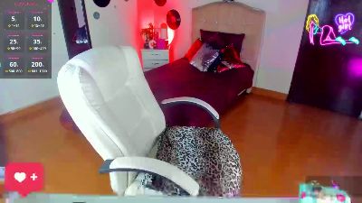 Vampirelacrazy live cam on Cam4
