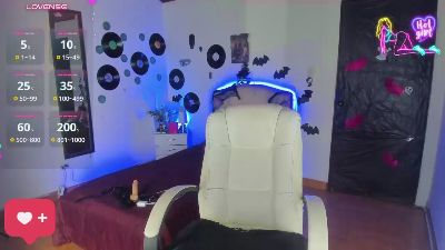 Vampirelacrazy live cam on Cam4