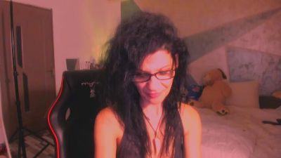 Van3sa live cam on Cam4
