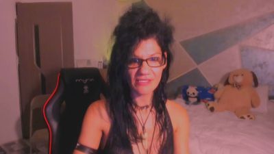 Van3sa live cam on Cam4