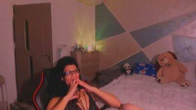 Van3sa live cam on Cam4