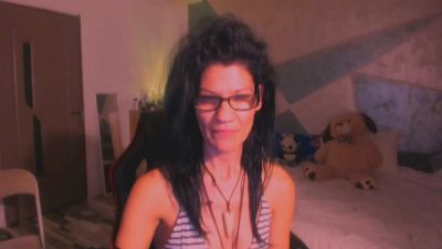 Van3sa live cam on Cam4