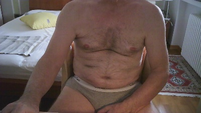 Vandalo70 live cam on Cam4