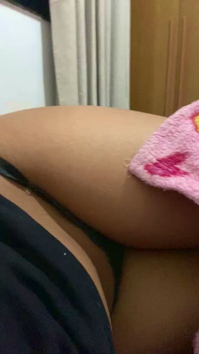 Vanessa41_ live cam on Cam4