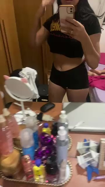 Vanessa41_ live cam on Cam4