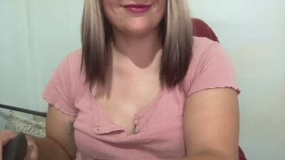 Vanessa4 live cam on Cam4