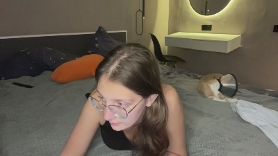 VanessaKnittel live cam on Cam4
