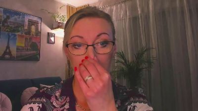 VanessaLUX live cam on Cam4