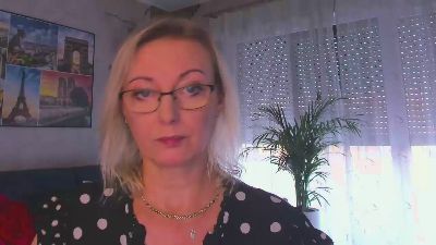 VanessaLUX live cam on Cam4