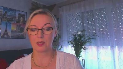 VanessaLUX live cam on Cam4