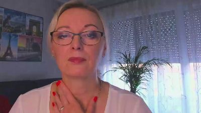 VanessaLUX live cam on Cam4