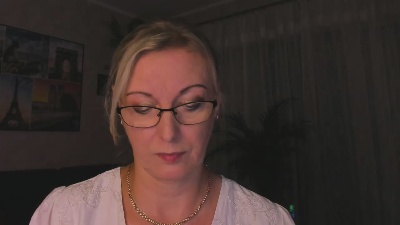 VanessaLUX live cam on Cam4