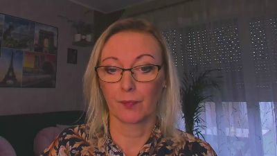 VanessaLUX live cam on Cam4