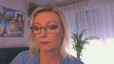 VanessaLUX live cam on Cam4