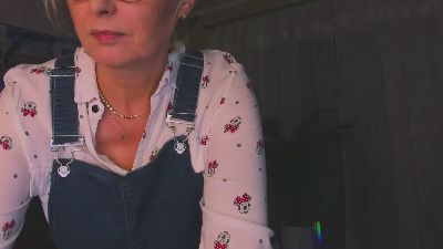 VanessaLUX live cam on Cam4
