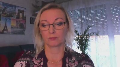 VanessaLUX live cam on Cam4
