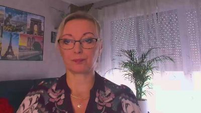 VanessaLUX live cam on Cam4