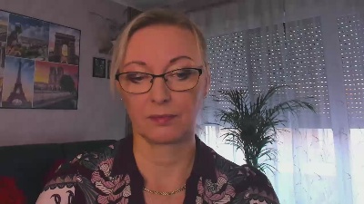 VanessaLUX live cam on Cam4