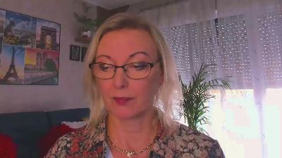 VanessaLUX live cam on Cam4