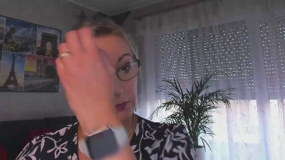 VanessaLUX live cam on Cam4