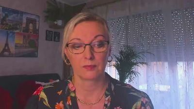 VanessaLUX live cam on Cam4