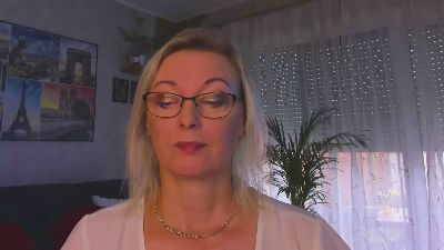 VanessaLUX live cam on Cam4