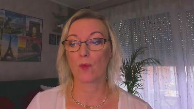 VanessaLUX live cam on Cam4