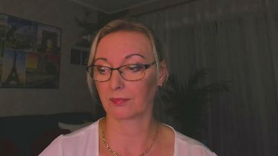 VanessaLUX live cam on Cam4