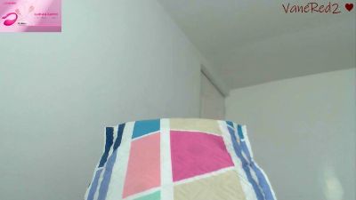 VanessaRed2 live cam on Cam4