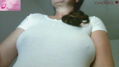 VanessaRed2 live cam on Cam4