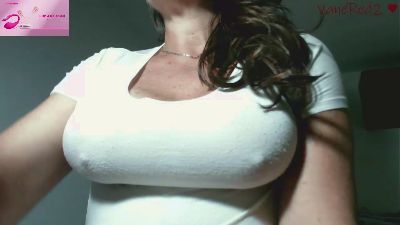 VanessaRed2 live cam on Cam4