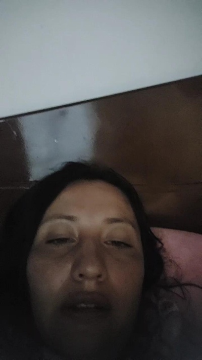 Vanessagoodfeel live cam on Cam4