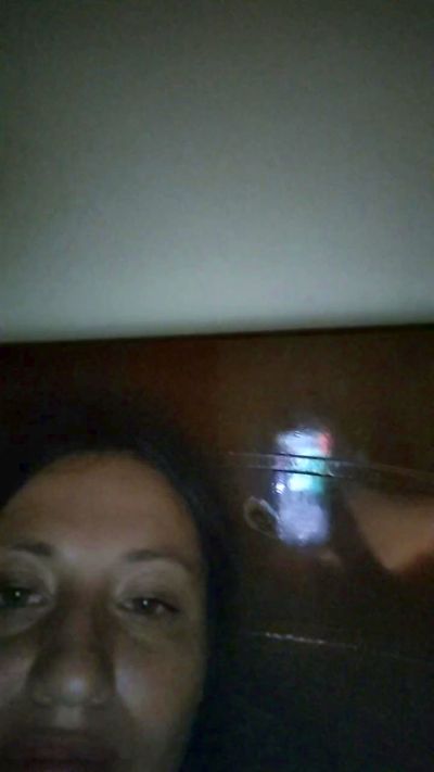 Vanessagoodfeel live cam on Cam4