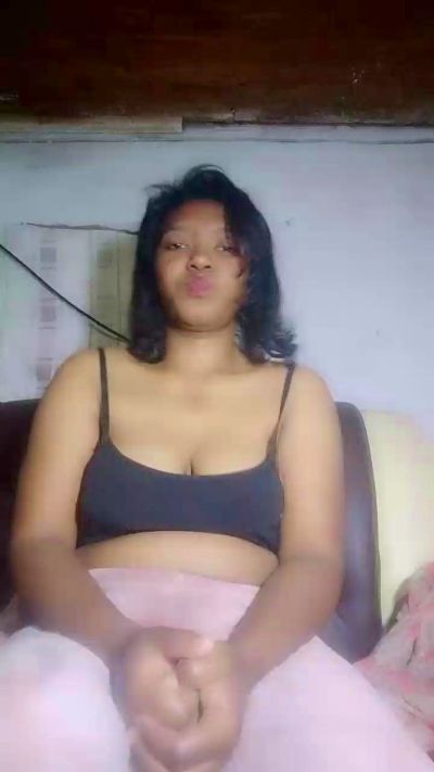 Vanessahot09 live cam on Cam4
