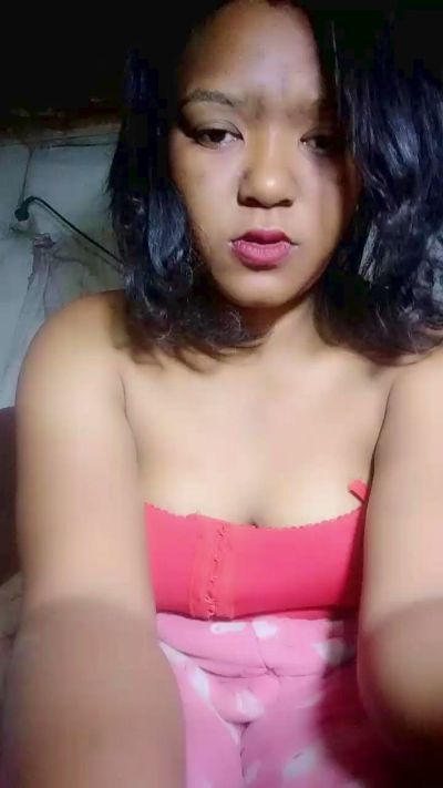 Vanessahot09 live cam on Cam4