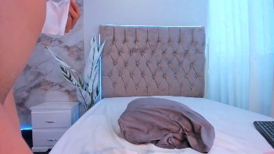 VanillaFlo live cam on Cam4