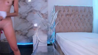 VanillaFlo live cam on Cam4