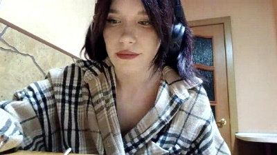 VannessaMuell live cam on Cam4