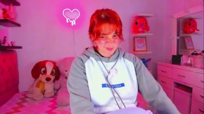 Vannessa_Shy live cam on Cam4