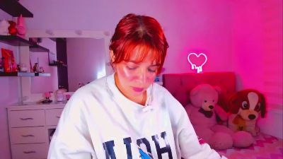 Vannessa_Shy live cam on Cam4