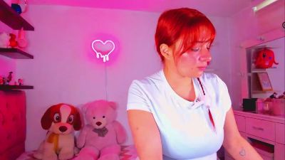 Vannessa_Shy live cam on Cam4