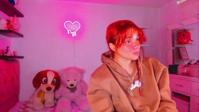 Vannessa_Shy live cam on Cam4
