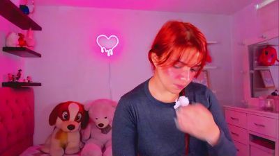 Vannessa_Shy live cam on Cam4