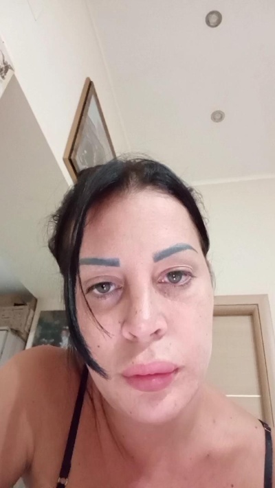 Vanny89 live cam on Cam4