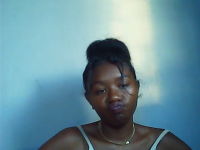 Vannyah2 live cam on Cam4